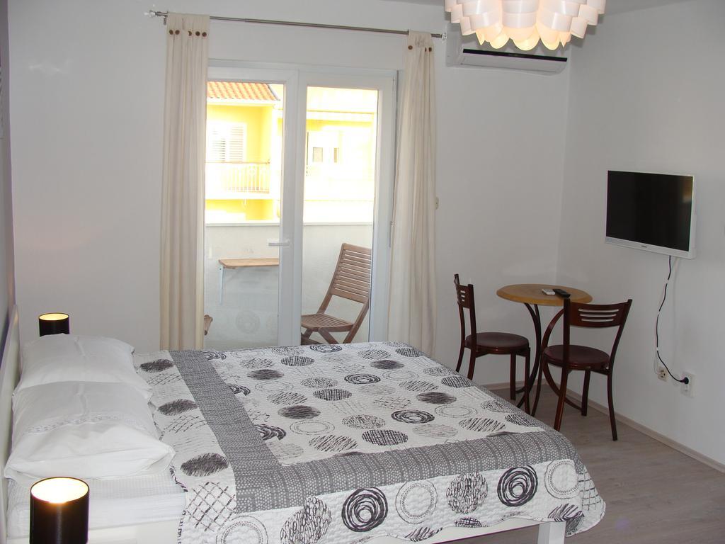 Guest House Dragic - Anex Задар Стая снимка